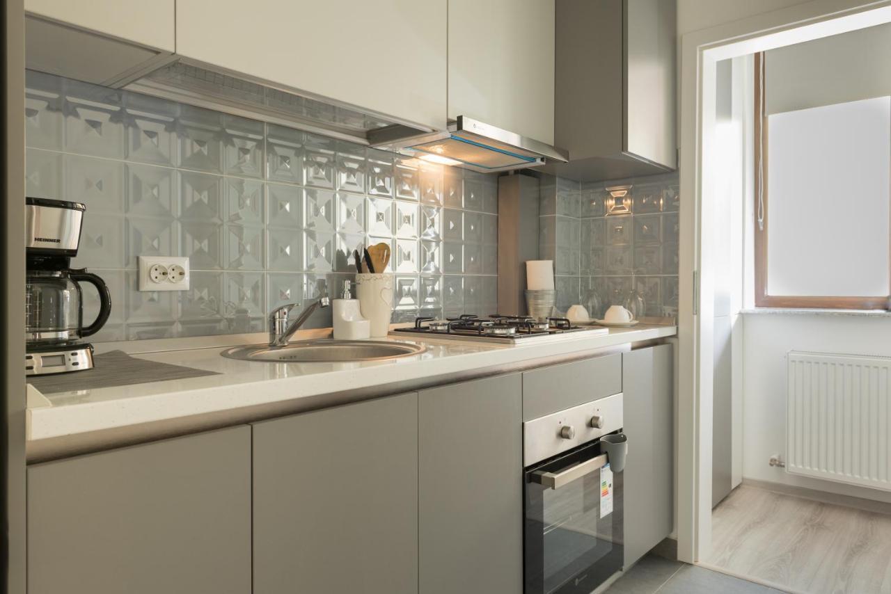 The Chic Minimalist - Apartment Iasi Eksteriør bilde